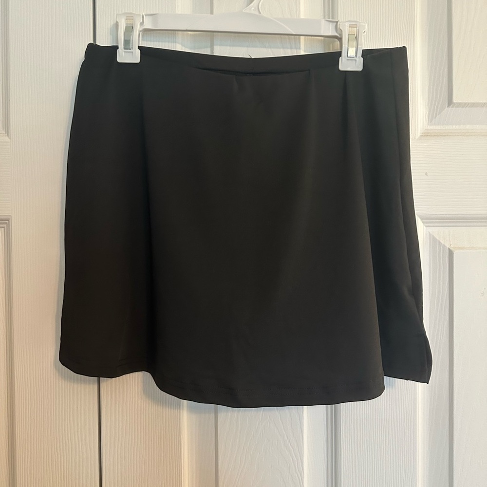 SHEIN Black A-line Mini Skirt